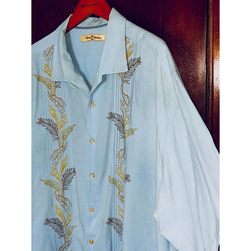 TOMMY BAHAMA LT BLUE EMBROIDERED LEAF FRONT LINEN TENCEL CAMP SHIRT XXL